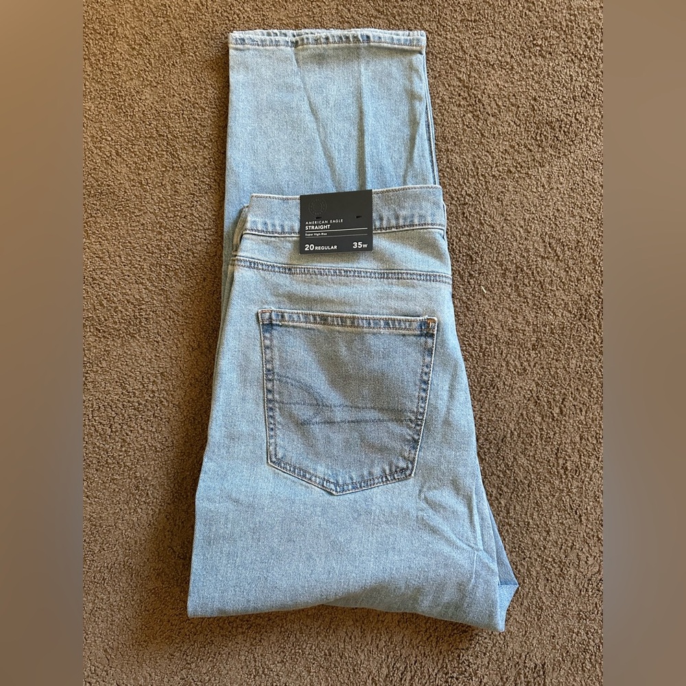 American Eagle Straight Super High Rise Jeans